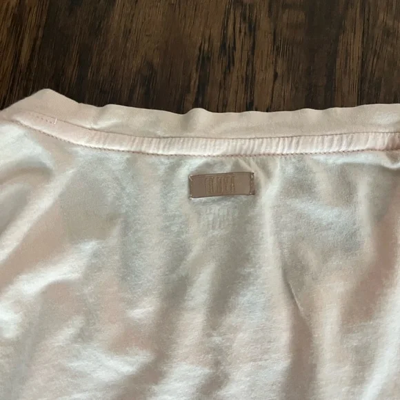 Lunya Organic Pima Long Sleeve Tee in Dulcet pink size medium - Picture 8 of 11